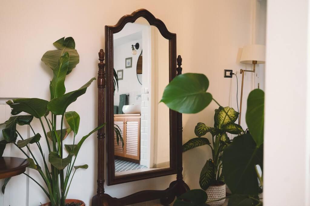 Vaticano/Trastevere Floreal Suite Roma Exterior foto